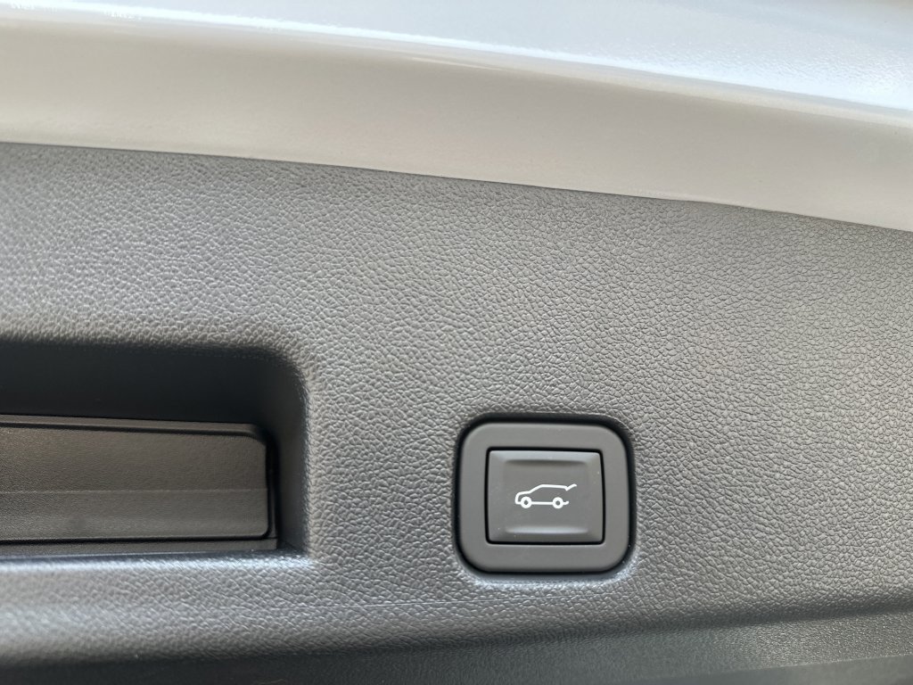 New 2026 Buick Enclave Sport Touring w/ Power Package FWD image 36