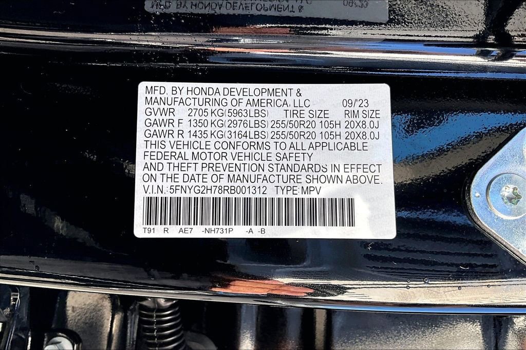 Used 2024 Honda Pilot Touring image 16