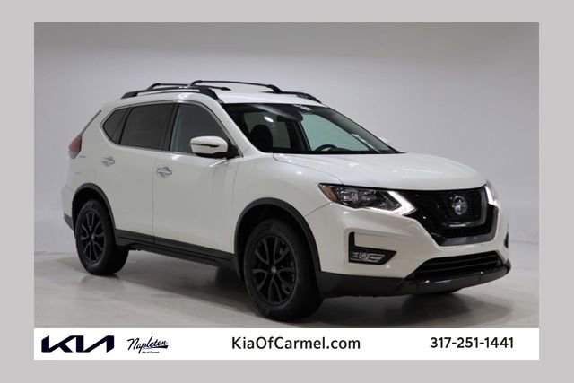 Used 2018 Nissan Rogue SV w/ Premium Package