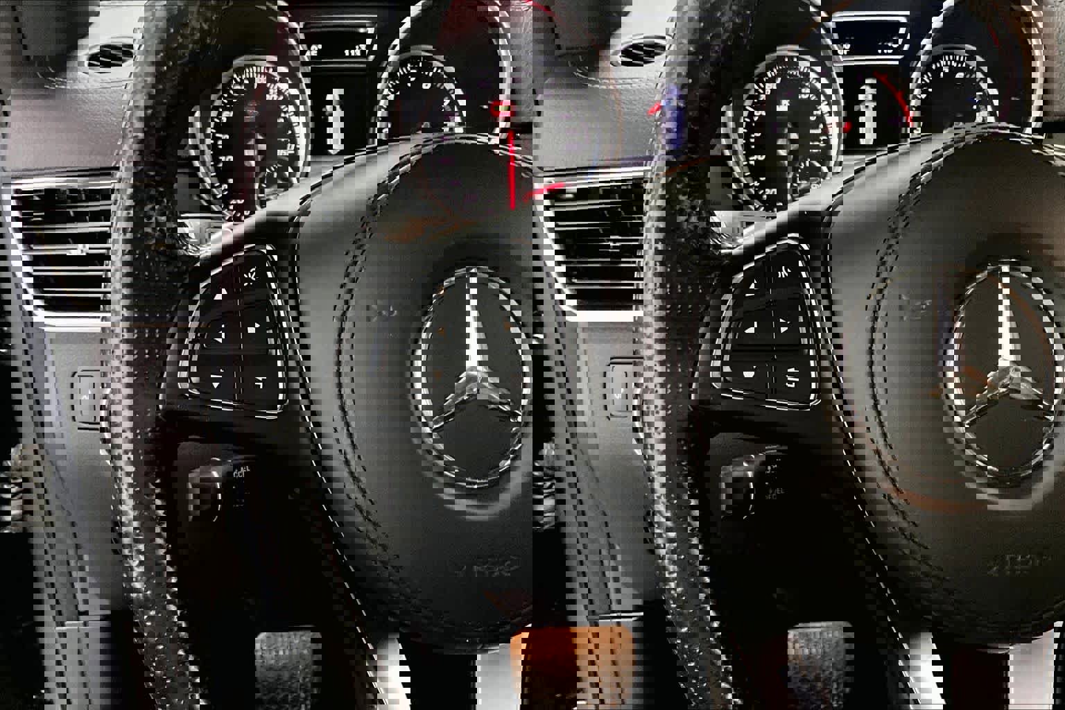 Used 2018 Mercedes-Benz GLS 450 4MATIC image 22