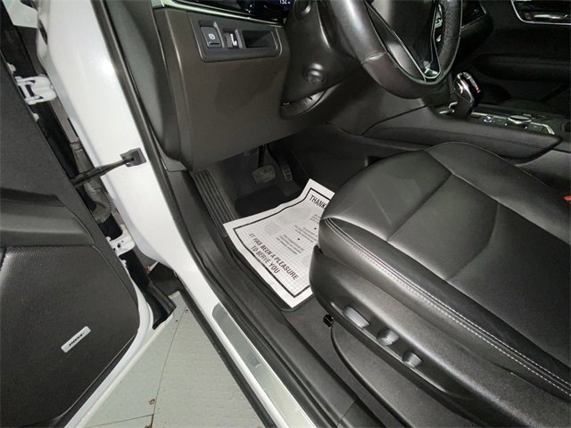 Used 2021 Cadillac XT6 Premium Luxury image 12