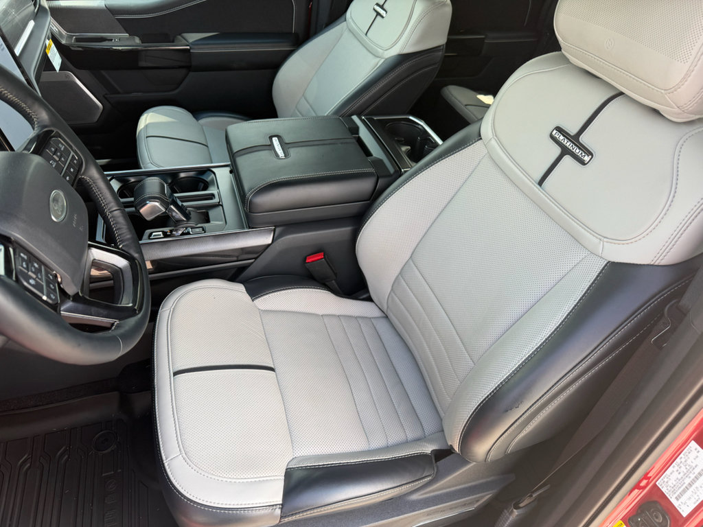 Used 2023 Ford F150 Lightning Platinum AWD/4WD image 20