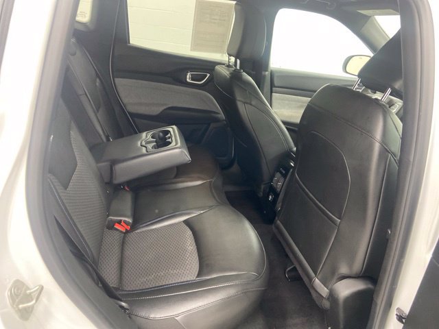 Used 2024 Jeep Compass Latitude AWD/4WD image 22