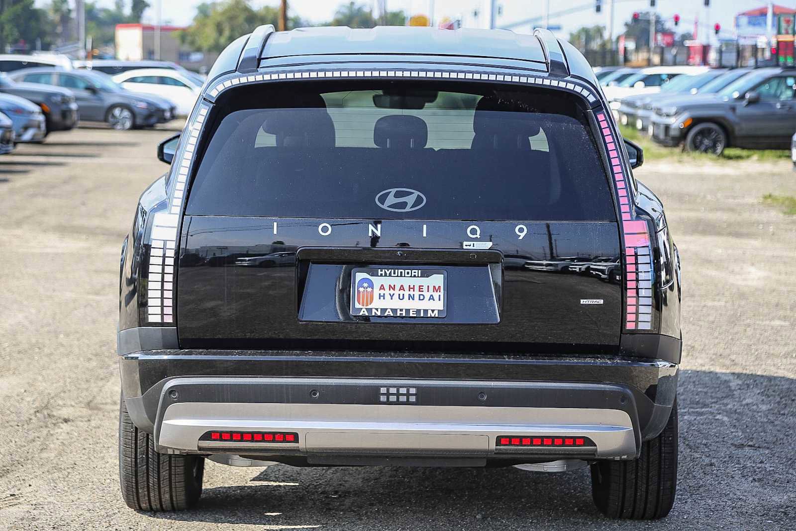 New 2026 Hyundai Ioniq 9 SE AWD/4WD image 6