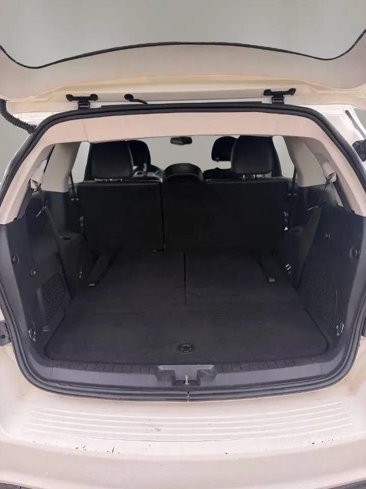 Used 2019 Dodge Journey GT AWD/4WD image 21
