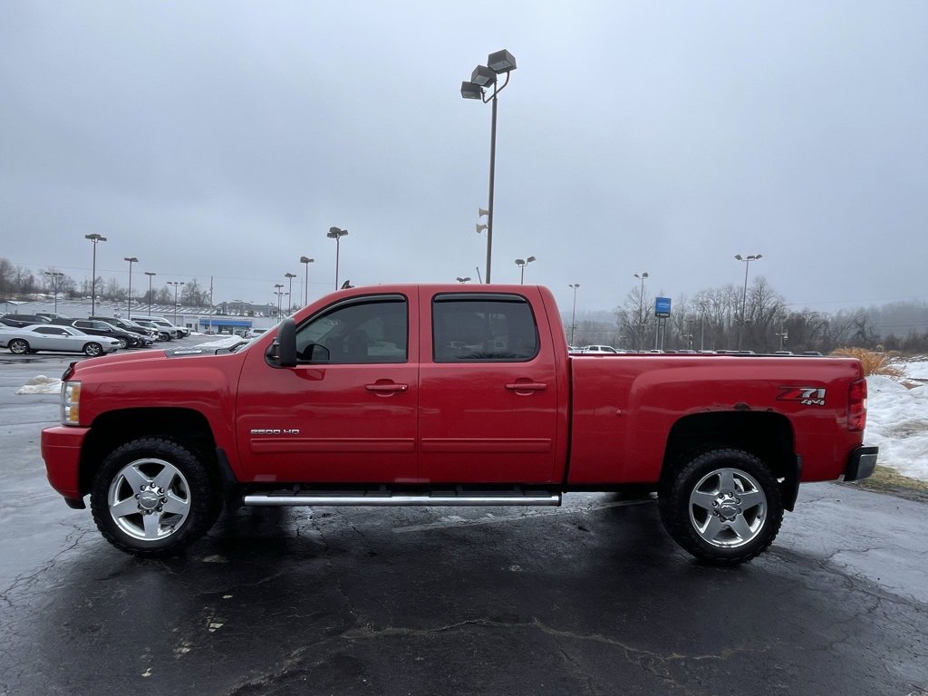 Certified 2013 Chevrolet Silverado 2500 LTZ w/ LTZ Plus Package image 6