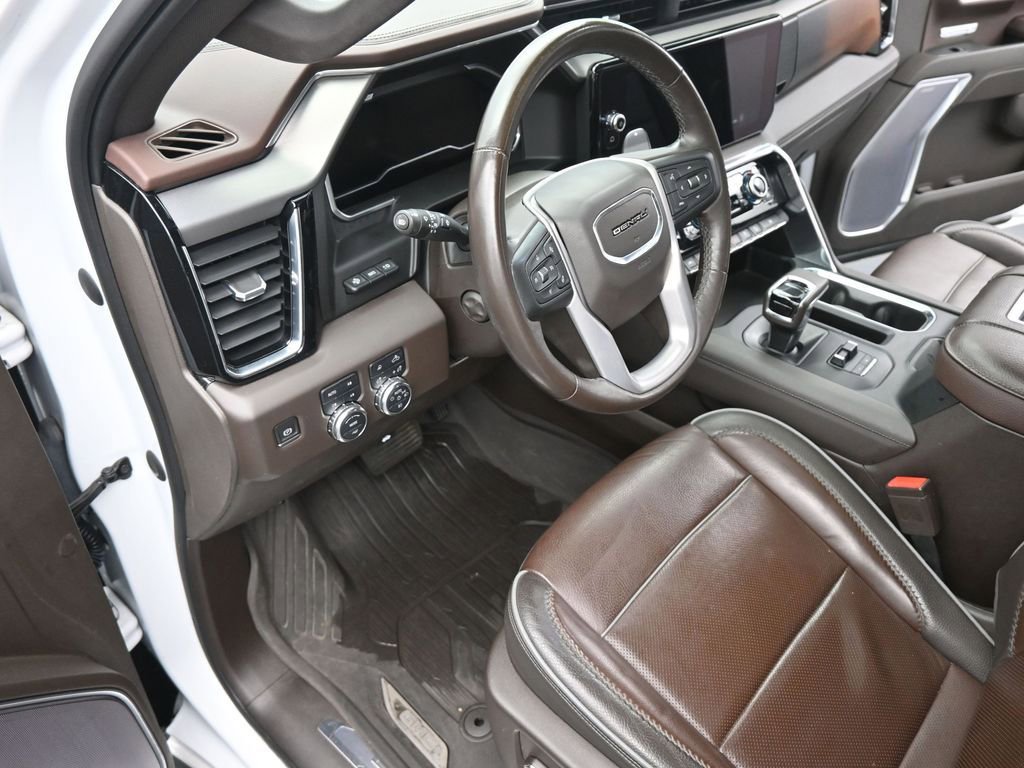 Used 2022 GMC Sierra 1500 Denali w/ Denali Reserve Package image 9