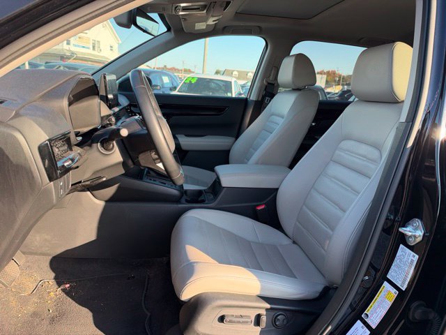 Used 2025 Honda CR-V EX-L image 11