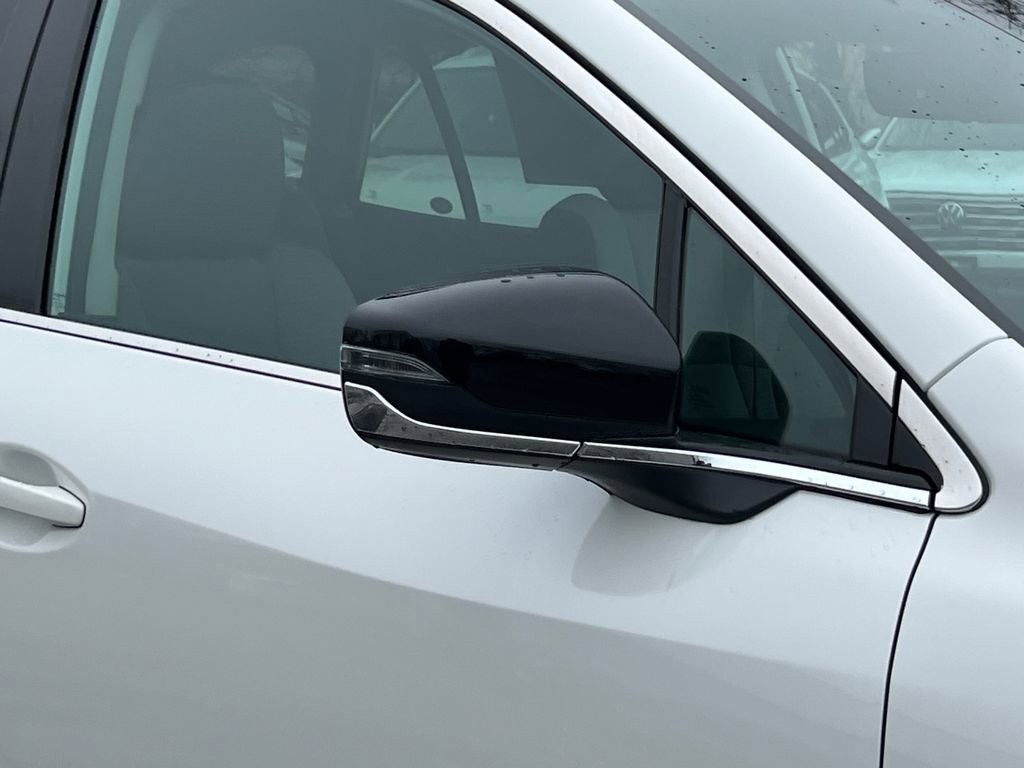 Certified 2025 Subaru Outback Premium image 10