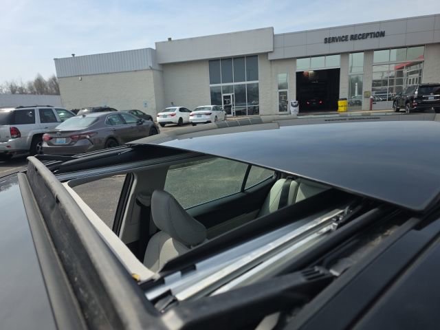 Certified 2025 Toyota Camry XLE w/ Premium Package AWD/4WD image 2