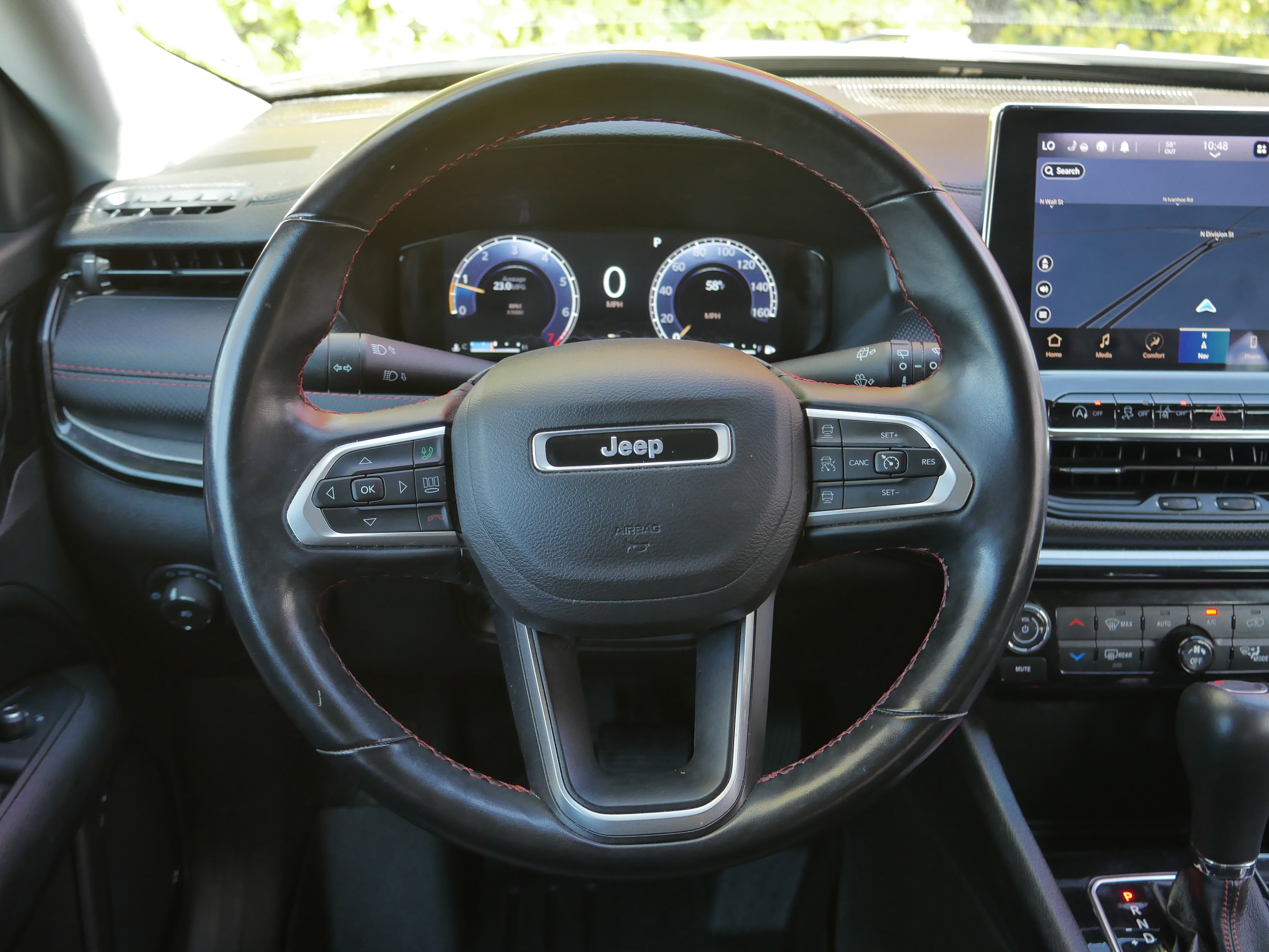 Used 2022 Jeep Compass Trailhawk w/ Trailhawk Elite Group AWD/4WD image 6