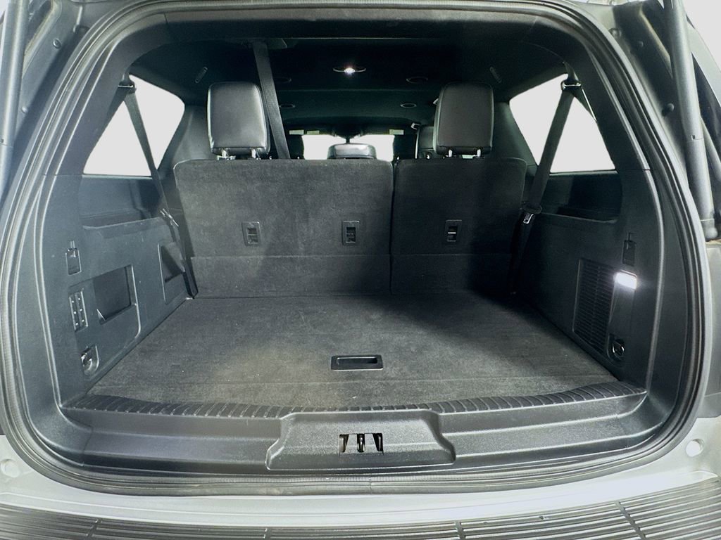 Used 2019 Ford Expedition Max XLT w/ Equipment Group 202A AWD/4WD image 32