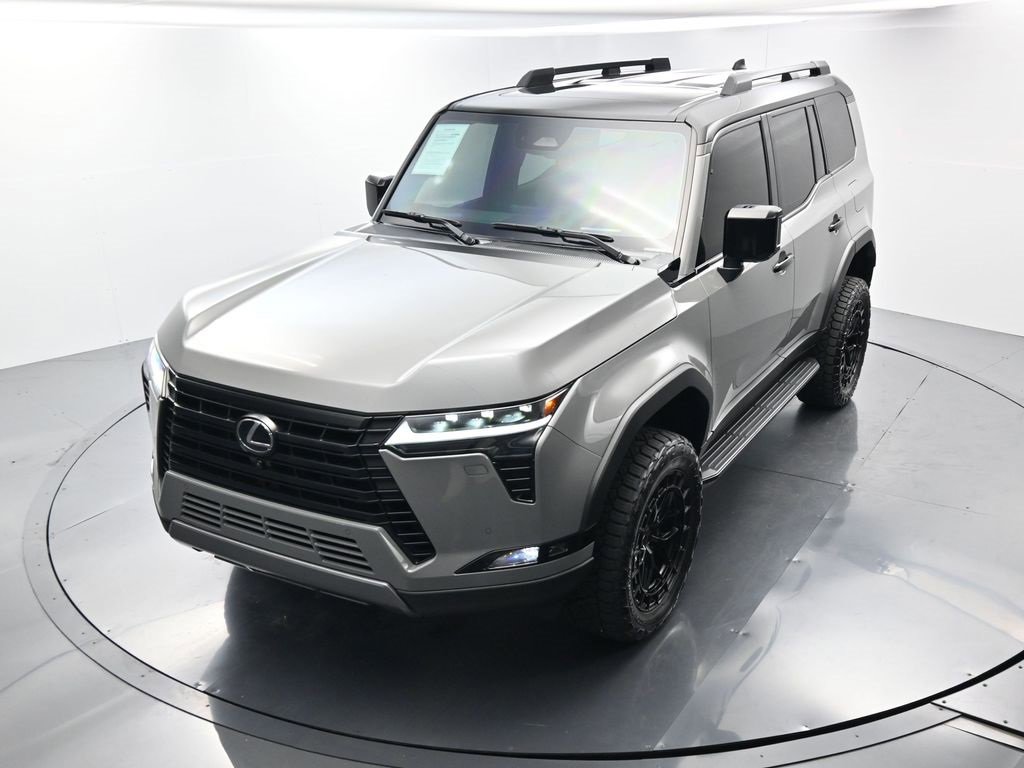 Used 2025 Lexus GX 550 image 32