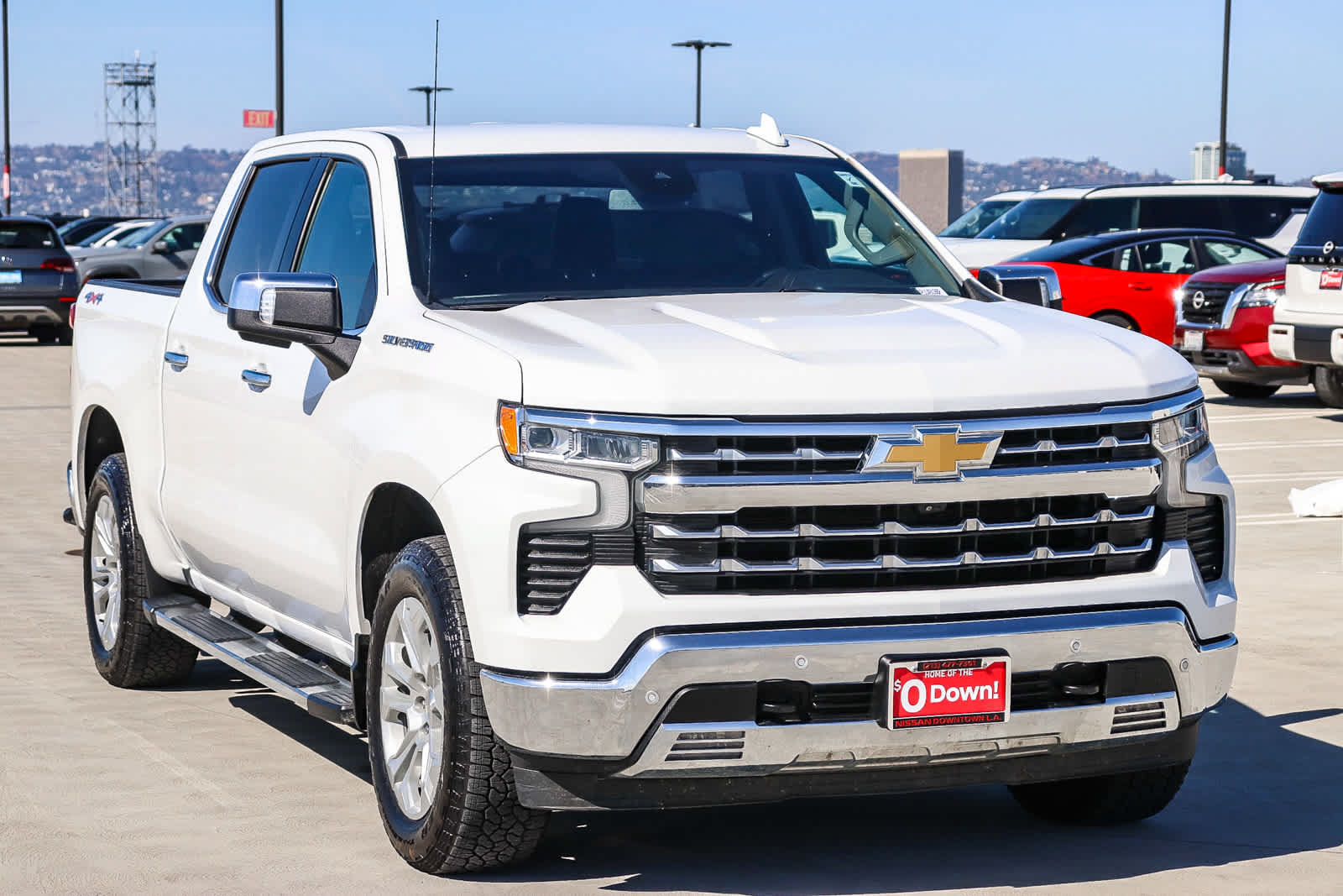 Used 2023 Chevrolet Silverado 1500 LTZ AWD/4WD image 3