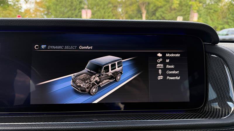 Used 2023 Mercedes-Benz G 63 AMG 4MATIC w/ Seat Comfort Package image 38