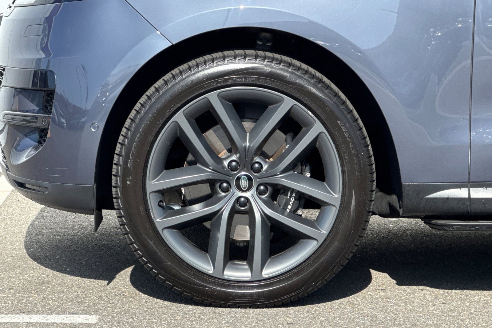 Certified 2023 Land Rover Range Rover Sport SE image 33