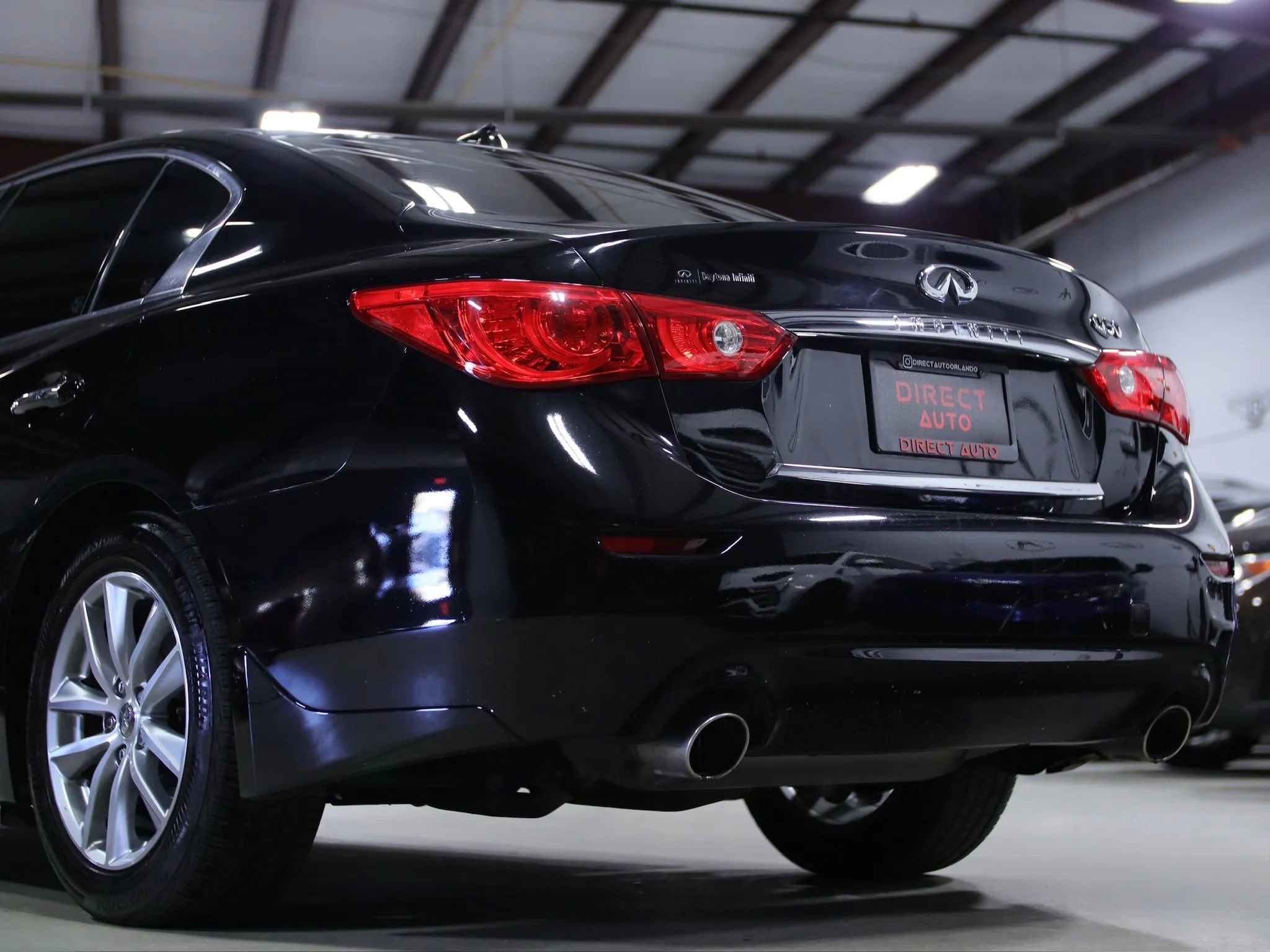 Used 2017 INFINITI Q50 Premium w/ 2.0T Premium Plus Package image 17