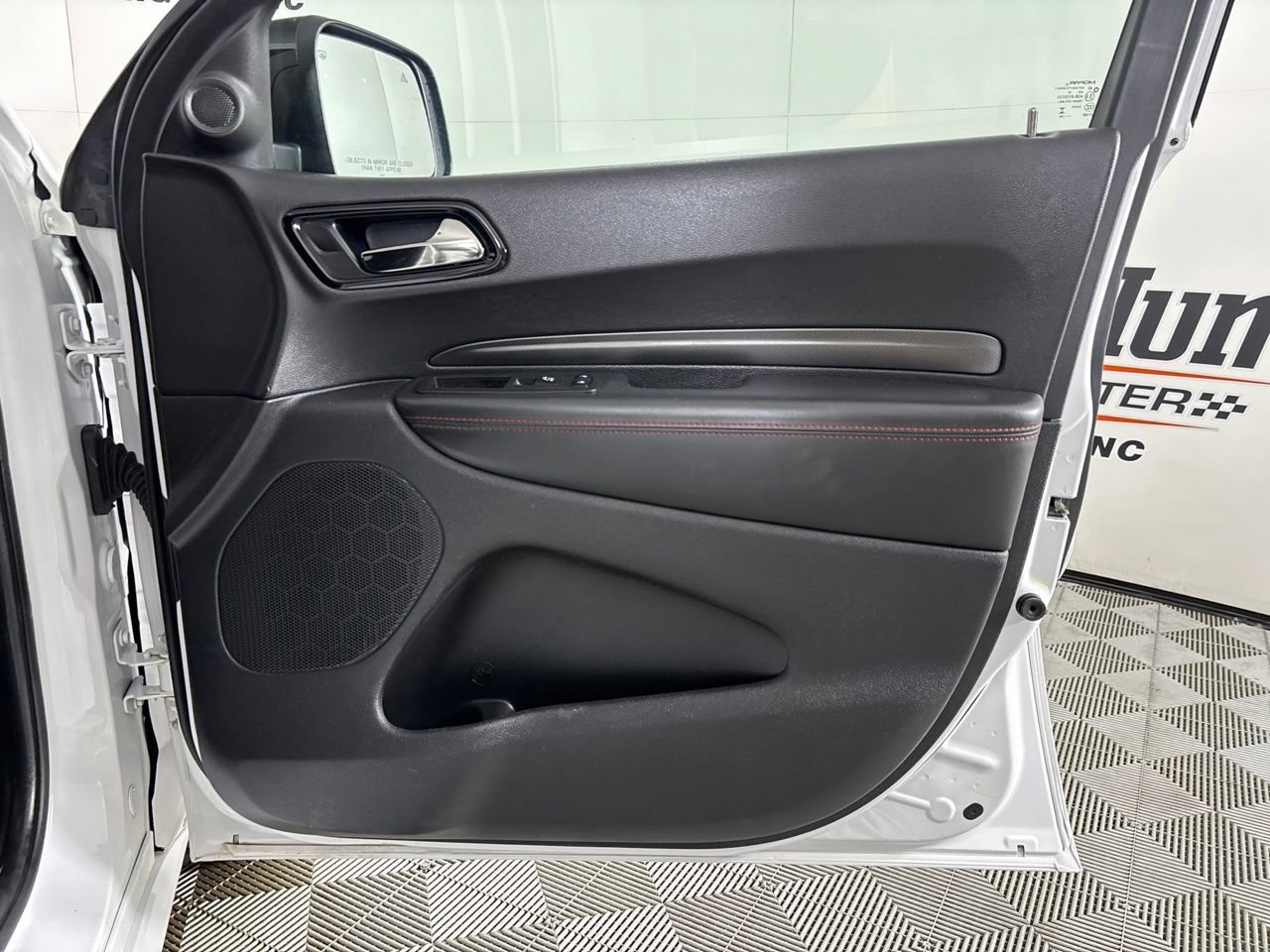 Used 2024 Dodge Durango GT RWD image 30