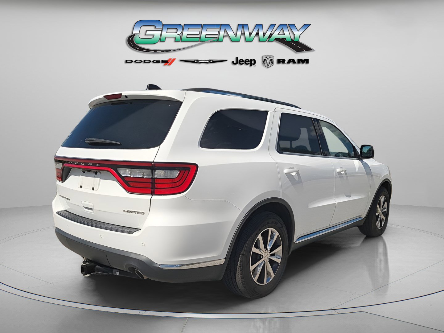 Used 2016 Dodge Durango Limited w/ Nav & Power Liftgate Group RWD image 3