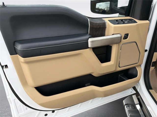 Used 2021 Ford F250 Lariat w/ Lariat Ultimate Package image 21