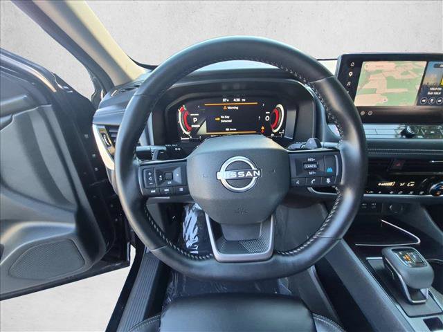 Used 2026 Nissan Rogue SL FWD image 28