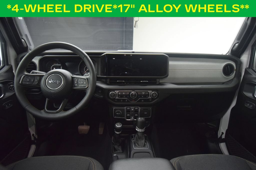 Used 2024 Jeep Wrangler Unlimited Sport AWD/4WD image 4