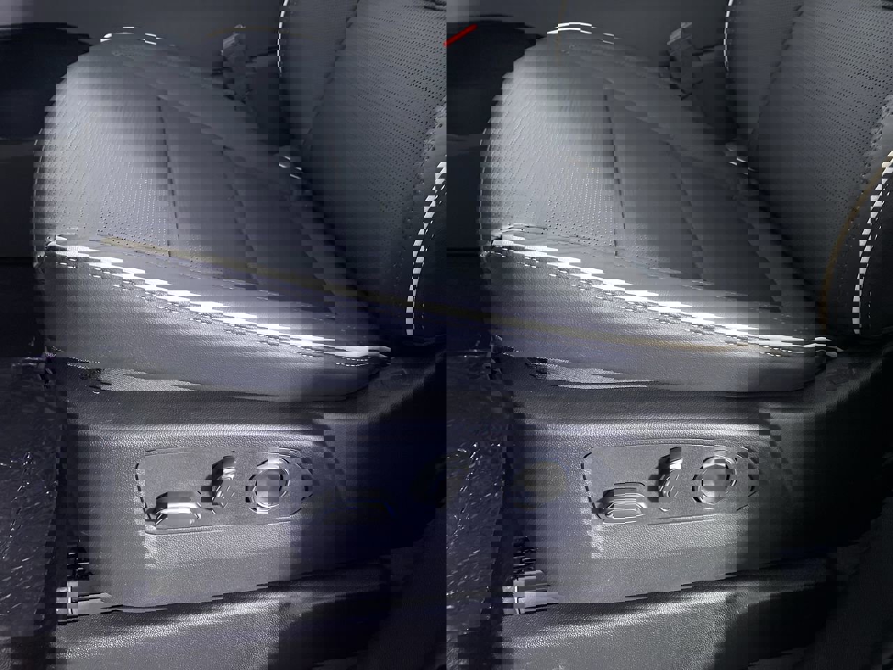 New 2026 Cadillac Escalade ESV Sport w/ Touring Package image 10