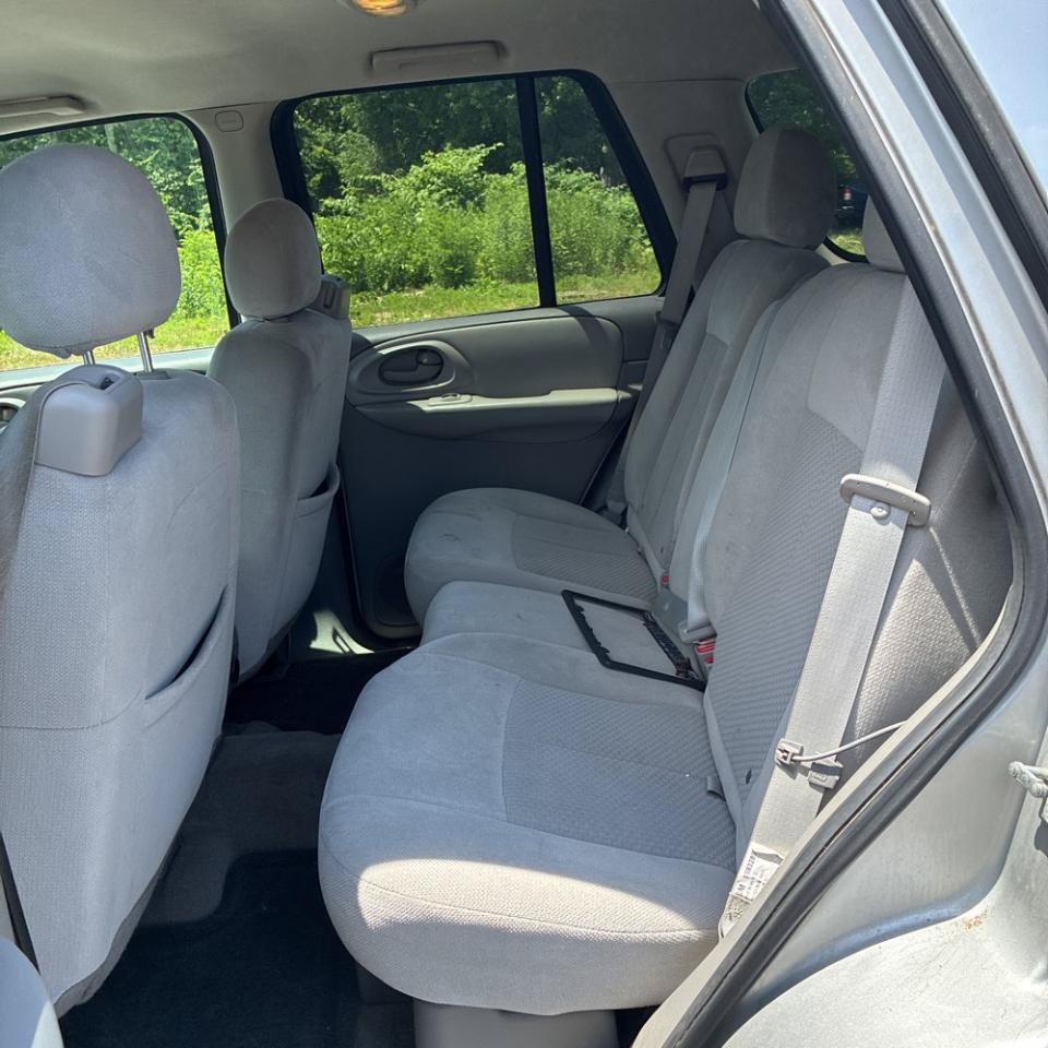 Used 2008 Chevrolet TrailBlazer 4WD image 17