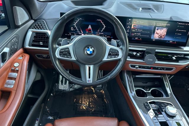 Used 2023 BMW X7 M60i w/ Executive Package image 17