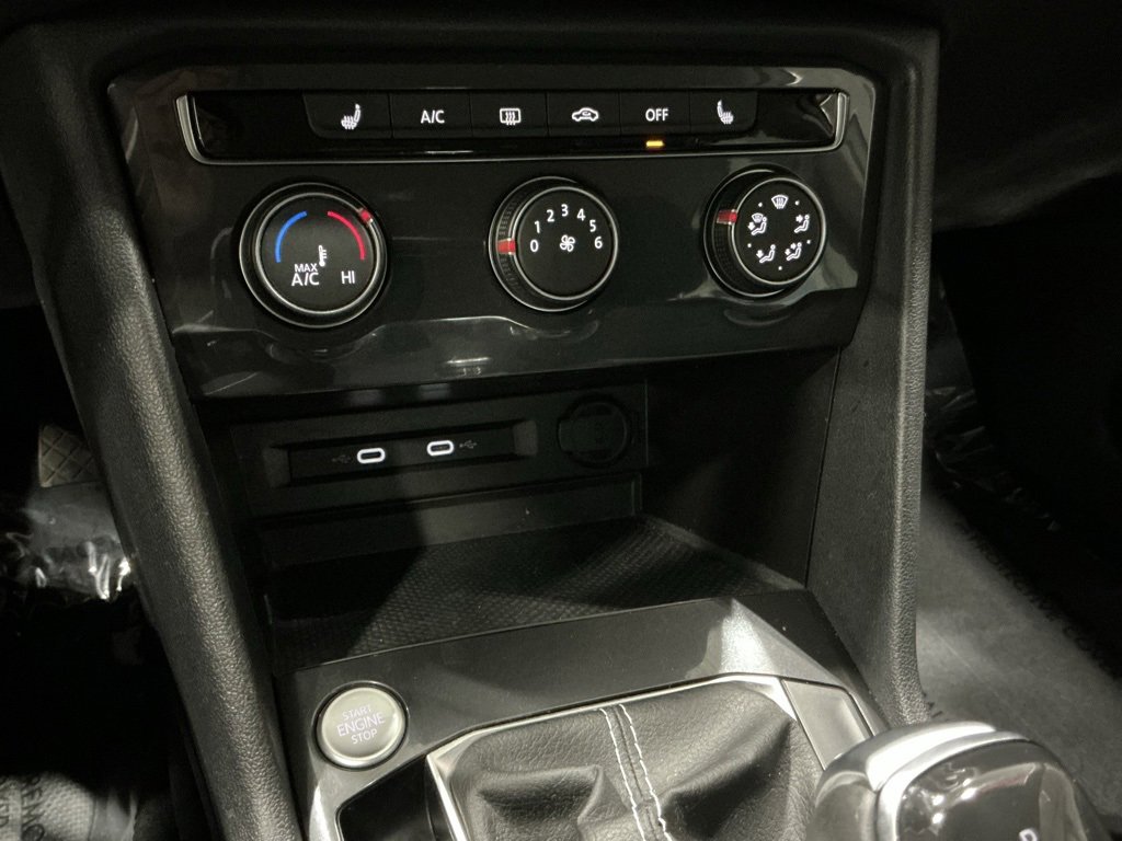 Used 2023 Volkswagen Tiguan S image 5