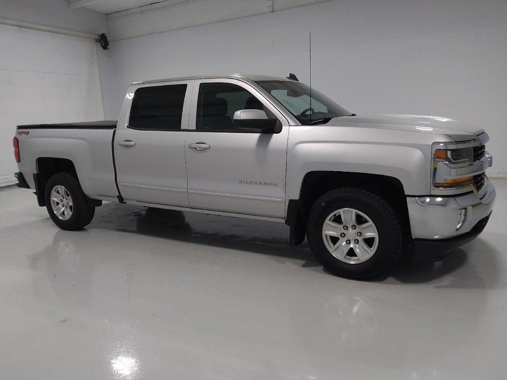 Used 2018 Chevrolet Silverado 1500 LT w/ All Star Edition AWD/4WD image 11