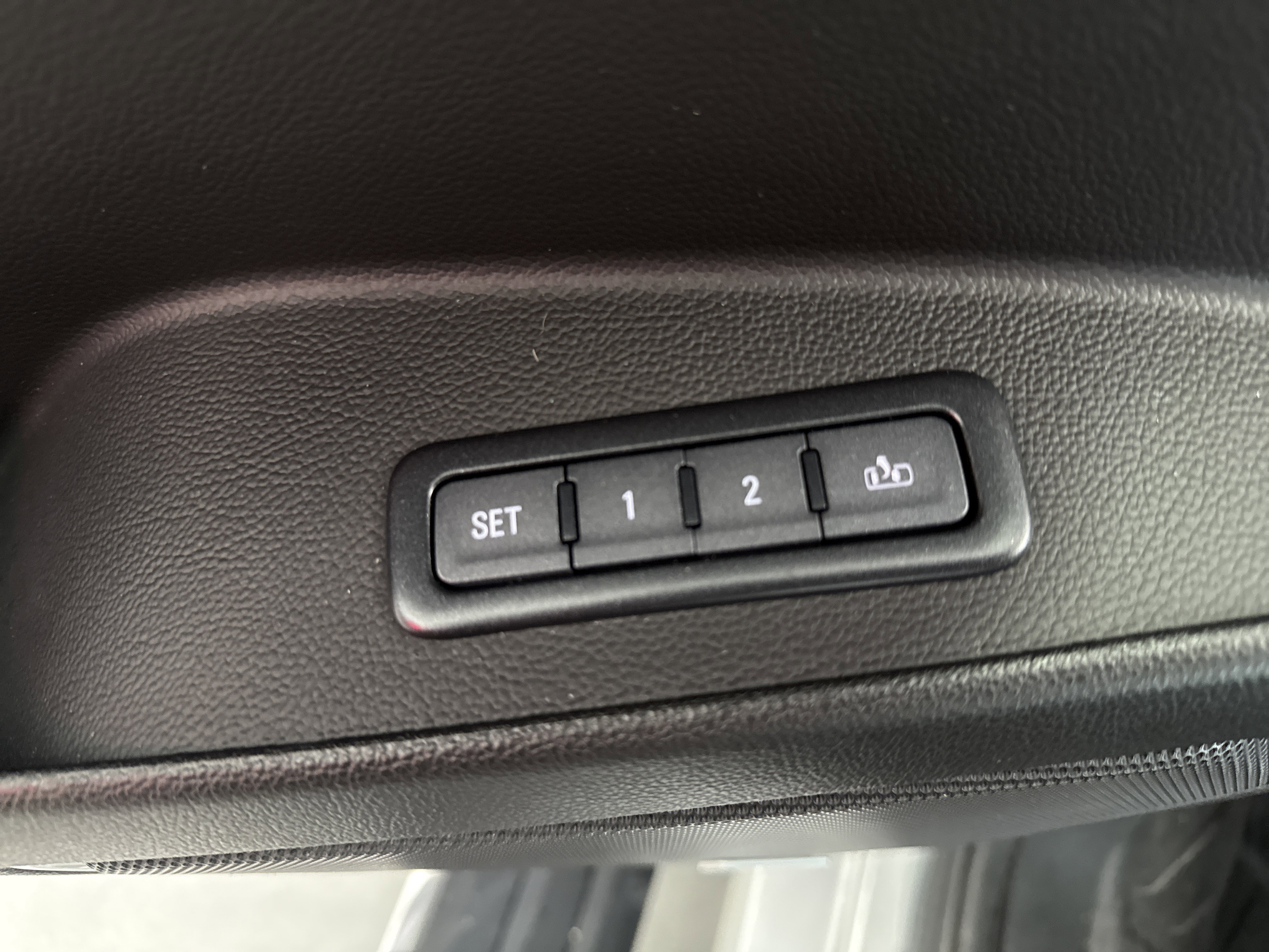 Used 2017 Chevrolet Tahoe Premier image 20