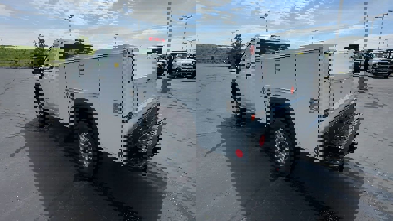 New 2025 GMC Sierra 2500 Pro w/ Convenience Package image 6