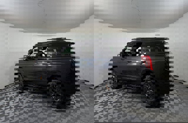 New 2026 Ford Expedition Tremor image 3