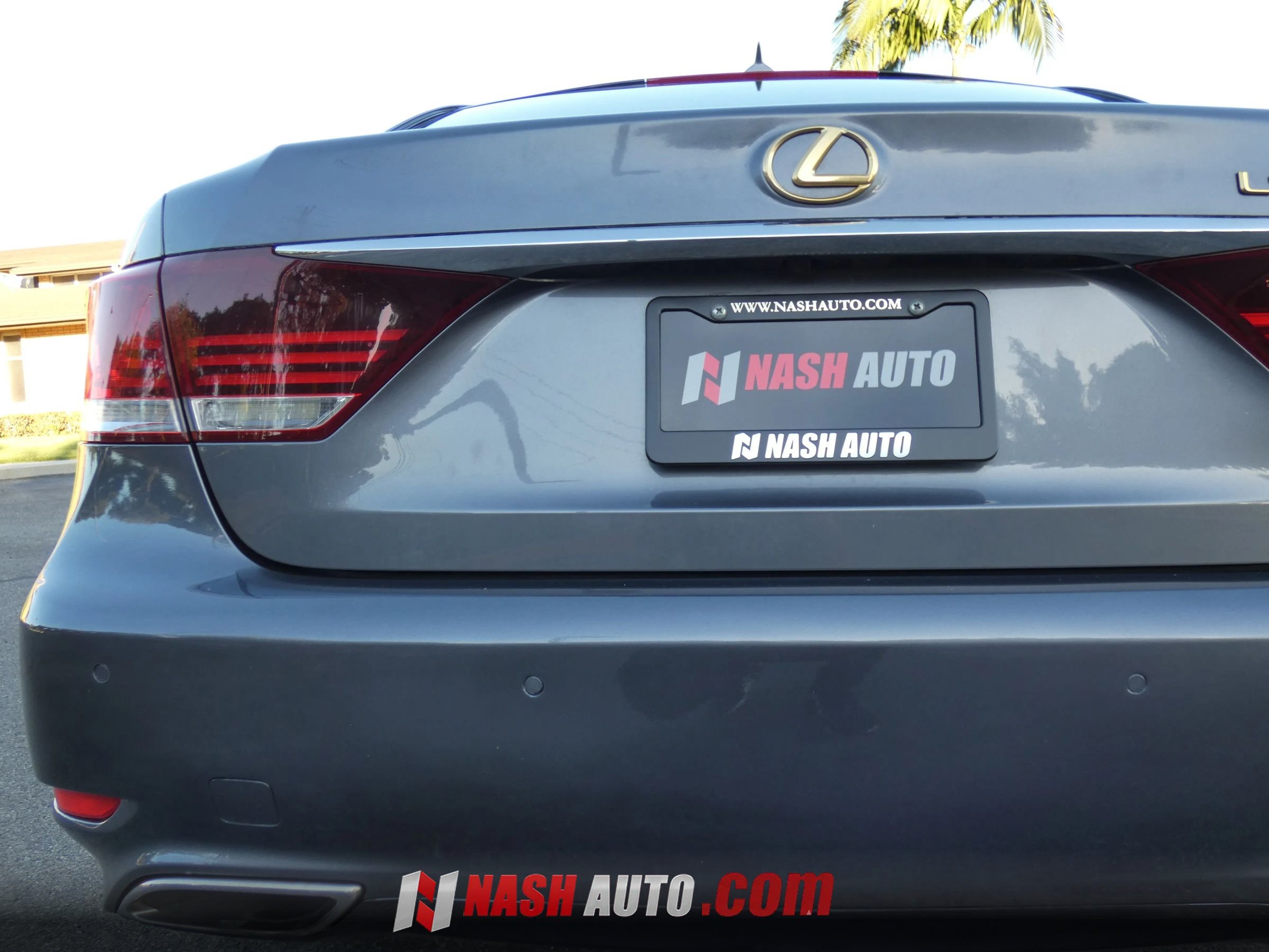Used 2013 Lexus LS 460 w/ Ultra Luxury Pkg RWD image 12