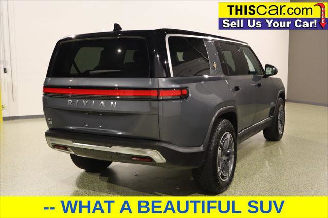 Used 2025 Rivian R1S Adventure image 7