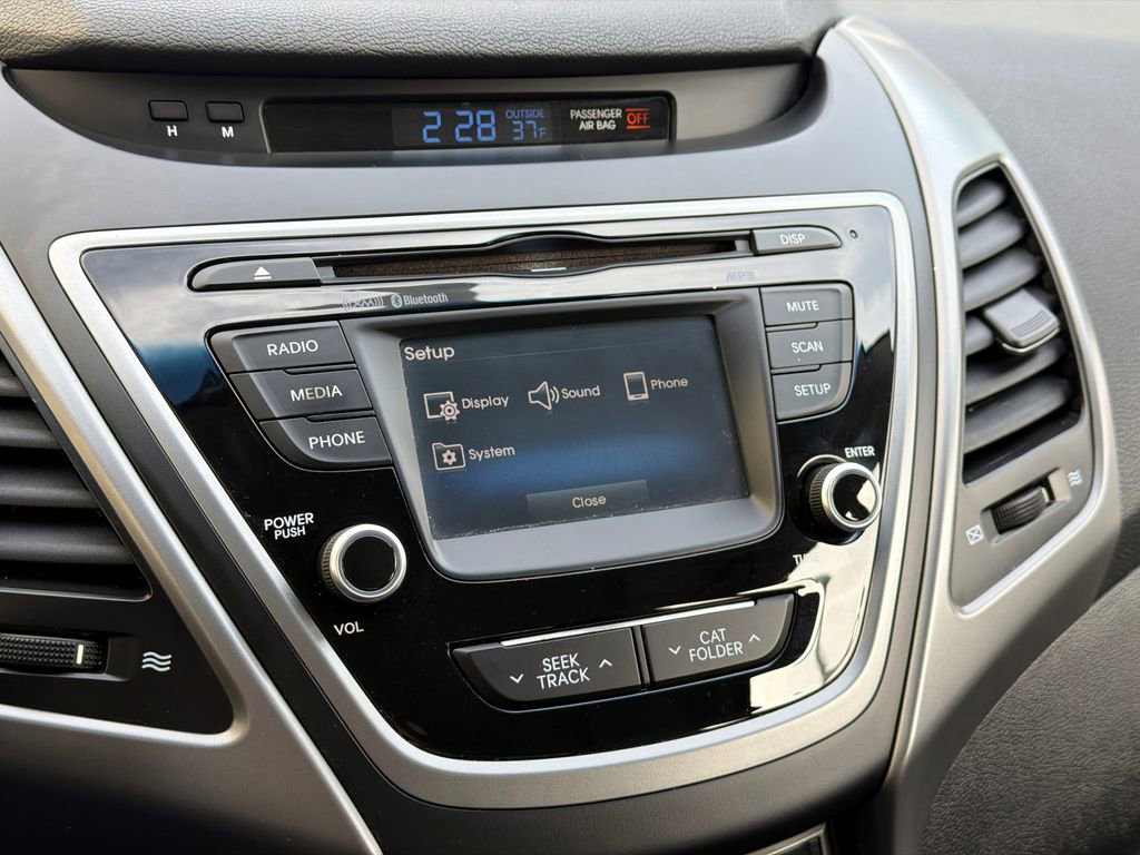 Used 2015 Hyundai Elantra SE w/ Option Group 03 image 22