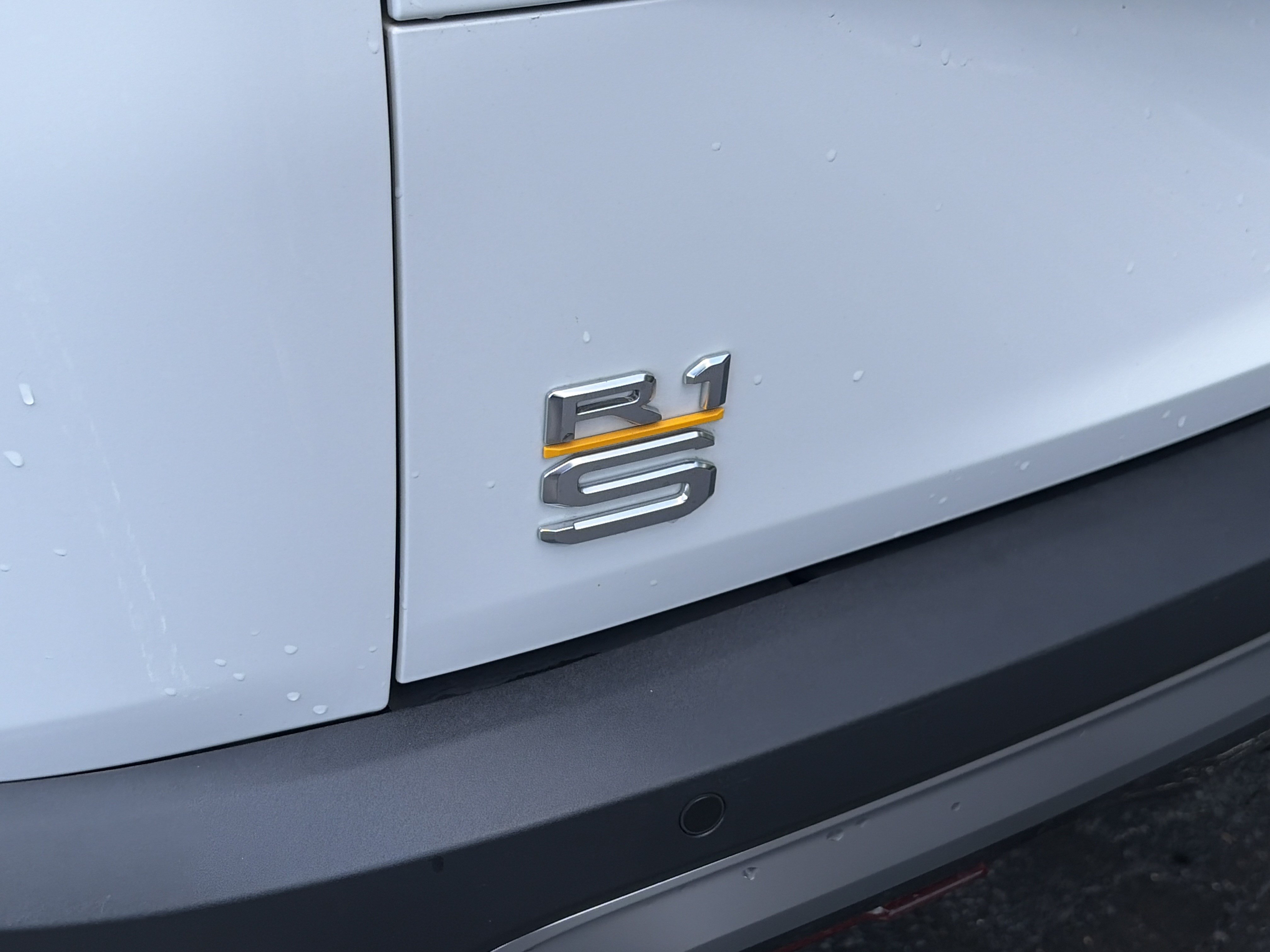 Used 2022 Rivian R1S Launch Edition AWD/4WD image 11