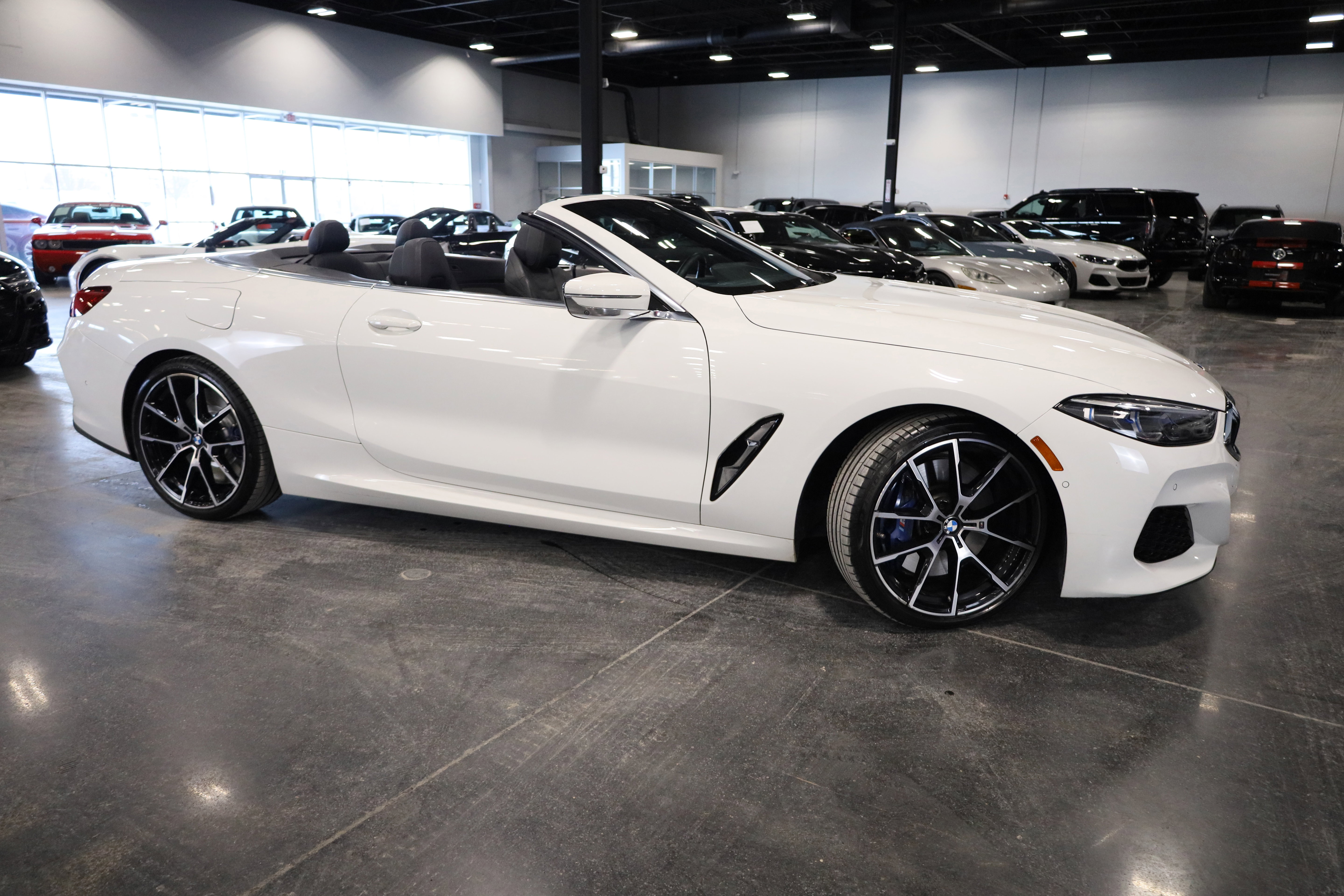 Used 2019 BMW M850i xDrive M850i xDrive image 8