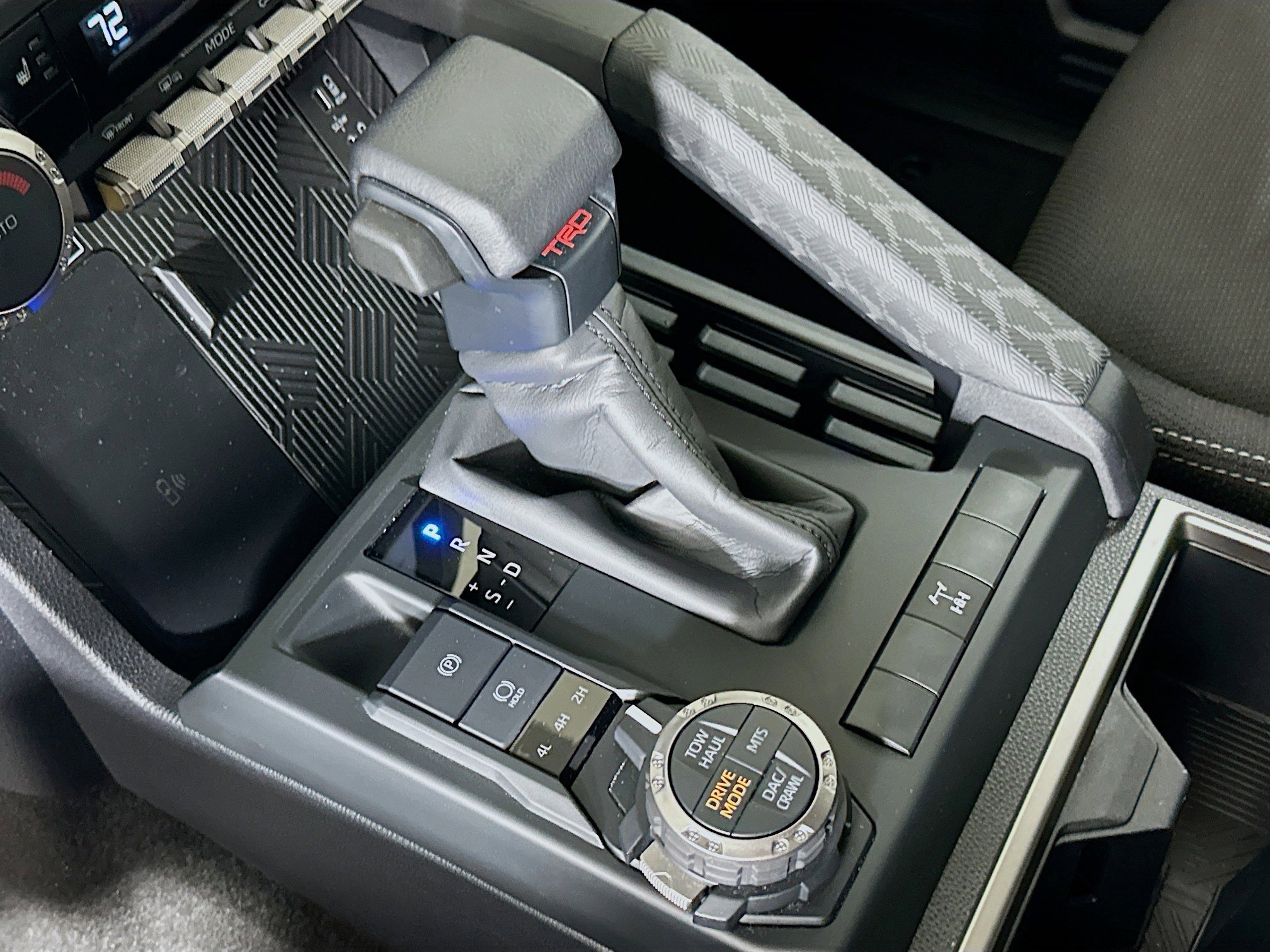 Used 2025 Toyota 4Runner TRD Off-Road image 24