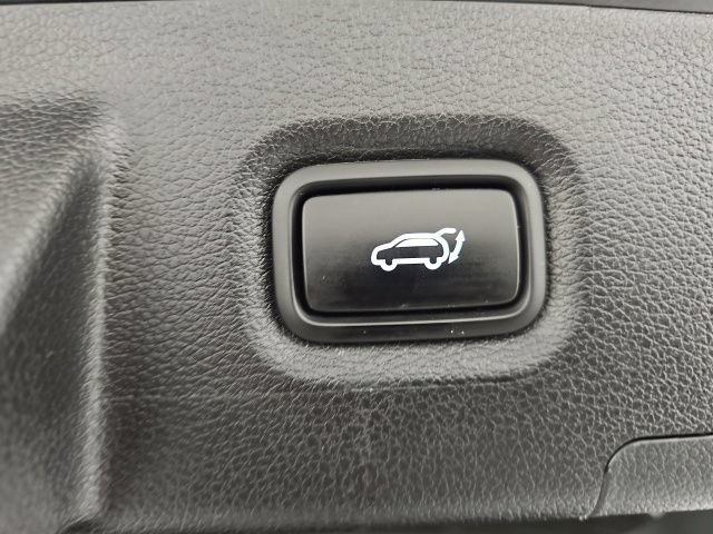 Used 2022 Hyundai Santa Fe Limited w/ Cargo Package AWD/4WD image 32