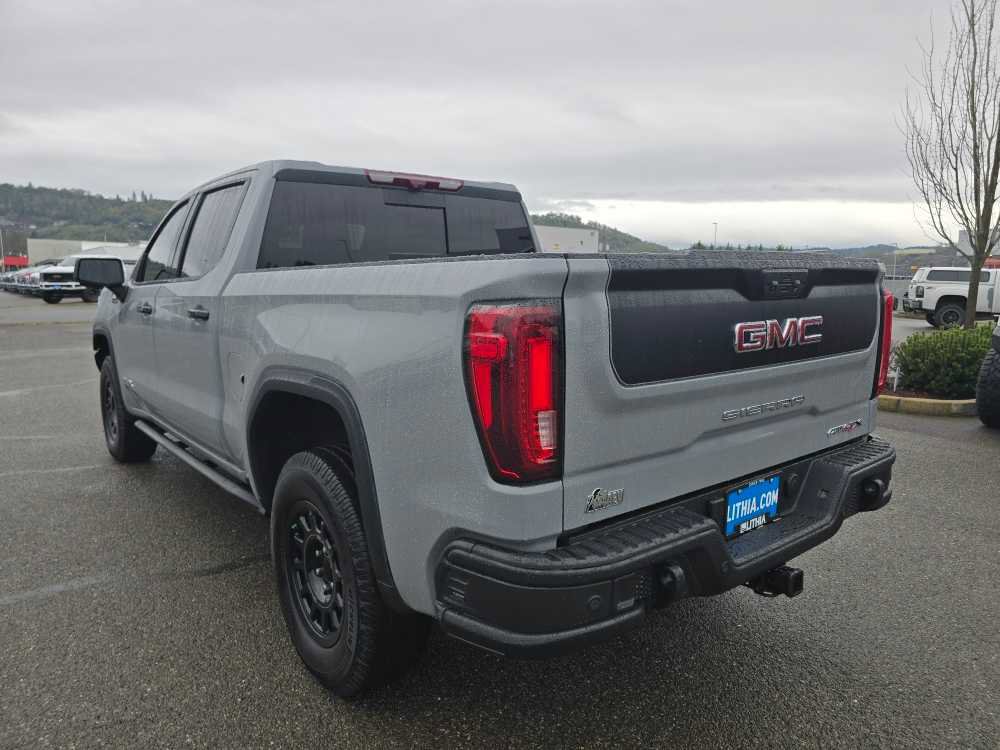 Used 2024 GMC Sierra 1500 AT4X w/ AT4X AEV Edition image 3