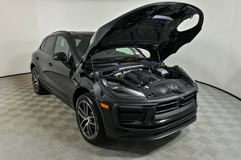 New 2026 Porsche Macan image 34