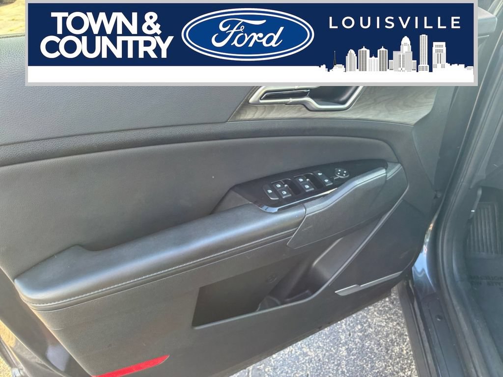 Used 2024 Kia Sportage X-Line AWD/4WD image 11