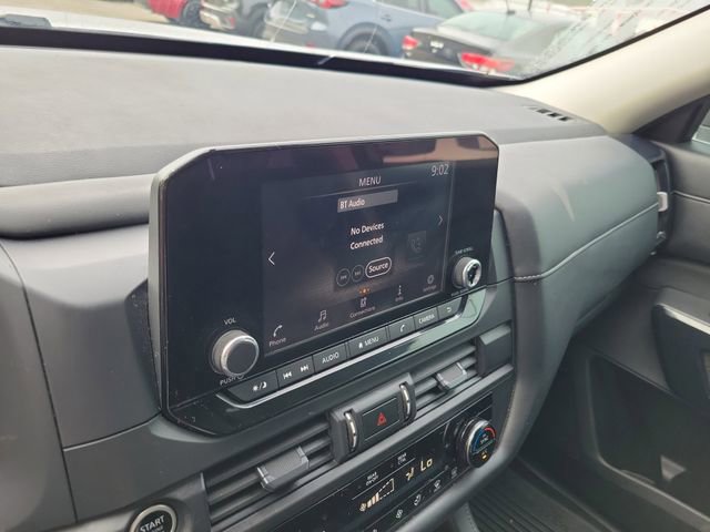 Used 2024 Nissan Pathfinder S AWD/4WD image 21