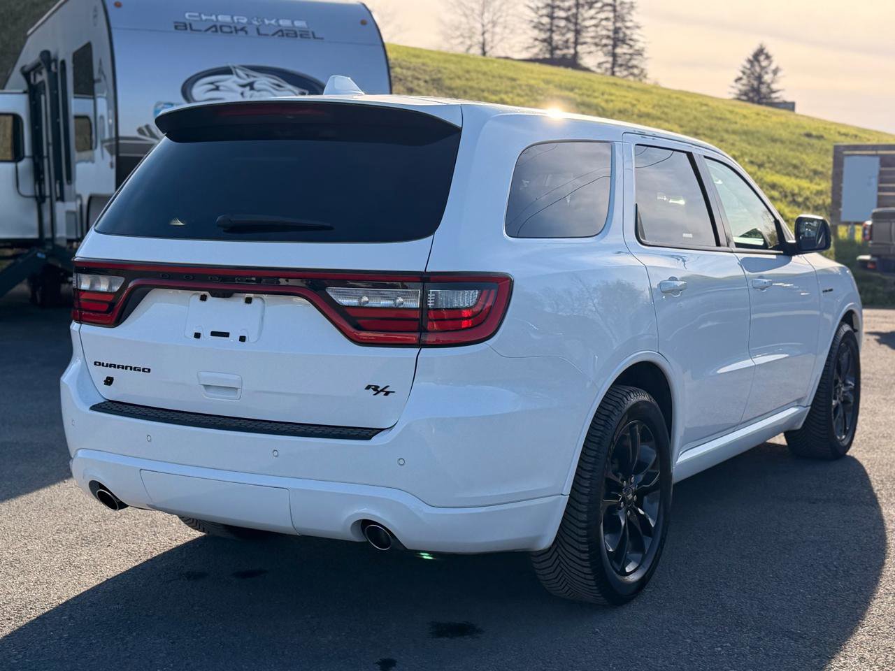 Used 2021 Dodge Durango R/T w/ Blacktop Package AWD/4WD image 5