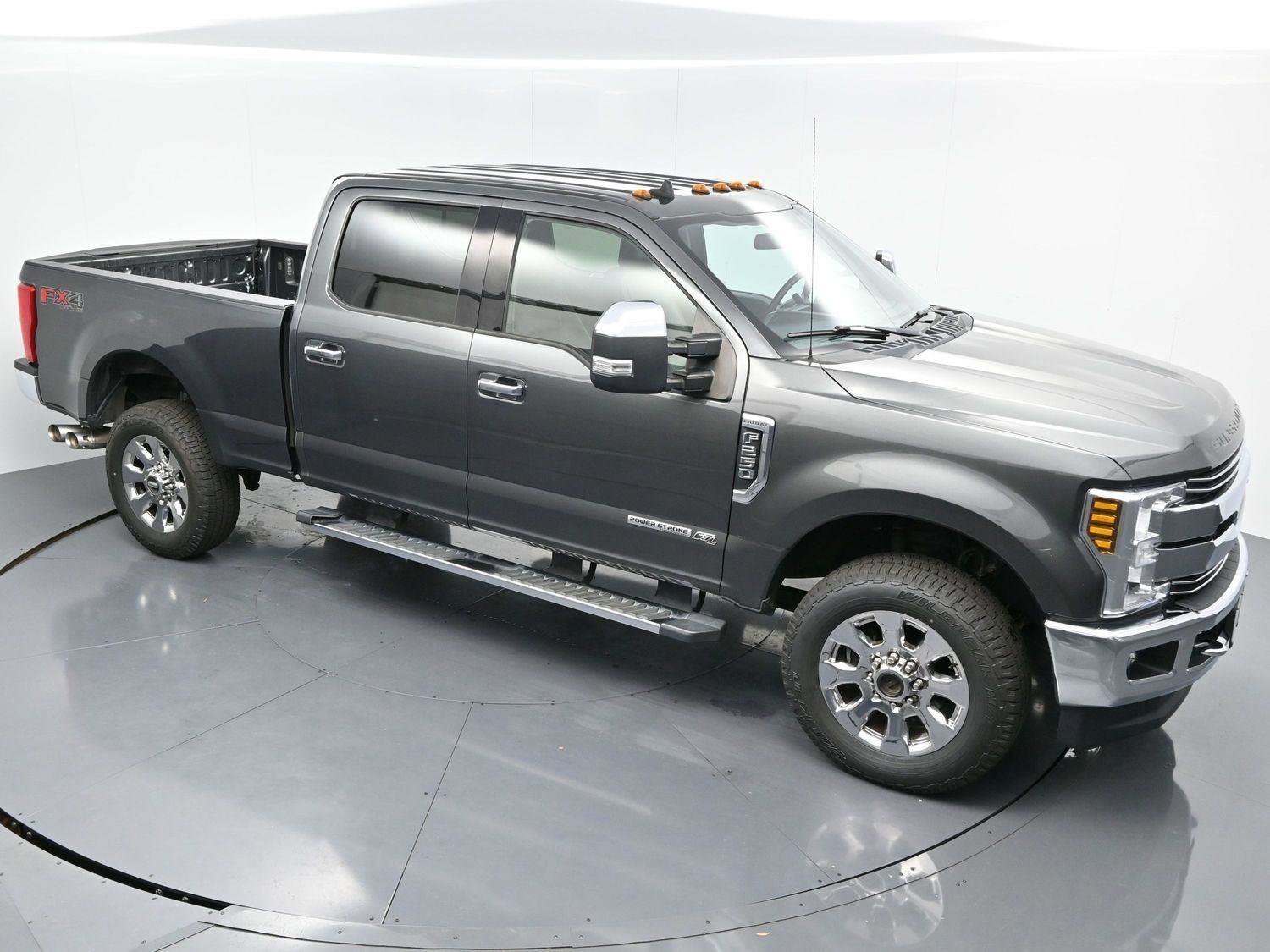 Used 2019 Ford F250 Lariat w/ Chrome Package image 40