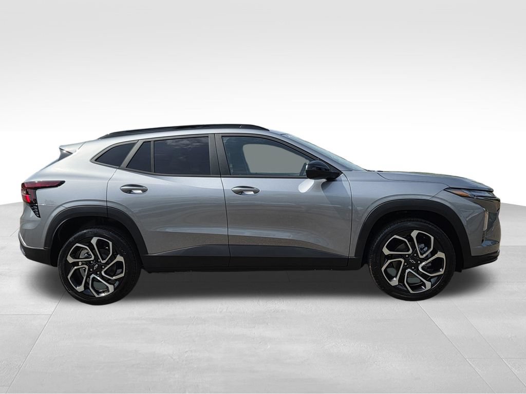 New 2026 Chevrolet Trax RS w/ Driver Confidence Package FWD image 5