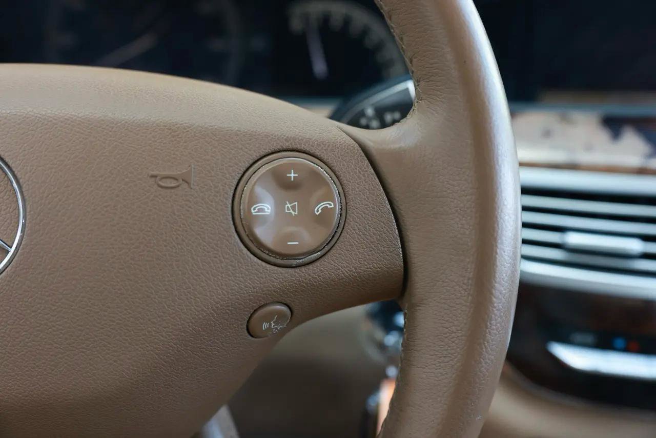 Used 2007 Mercedes-Benz S 550 image 27
