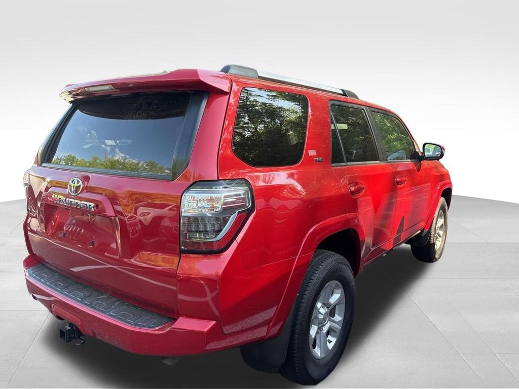 Used 2021 Toyota 4Runner SR5 AWD/4WD image 12